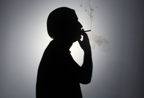 吸烟对牛皮癣患者有多大的危害呢