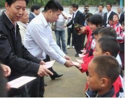 践行勉县温情之旅 关爱银屑病儿童